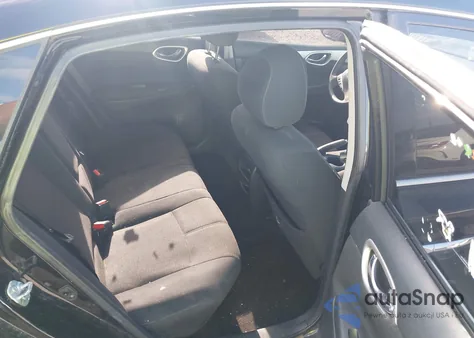 2015 Nissan Sentra S z USA, uszkodzony, nr VIN 3N1AB7AP8FY288953